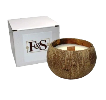 Svíčka v kokosovém ořechu s vůní Růže