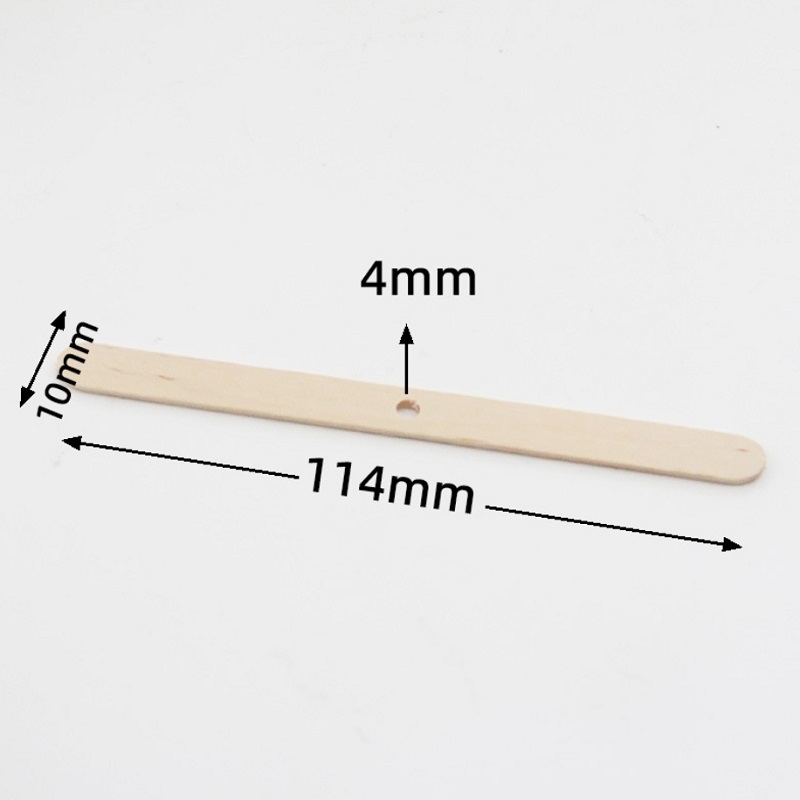 Dřevěný držák knotu s jedním otvorem