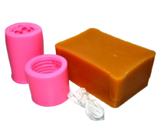 Sada na výrobu litých svíček - Vánoční stromek+včelí úl